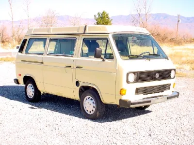 Cream VW Vanagon